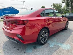 2022 Kia Forte LXS full