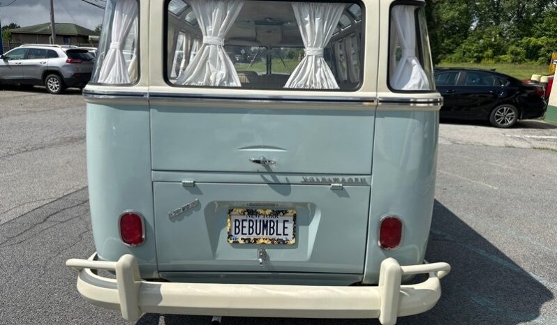 1974 Volkswagen Bus/Vanagon 21 Window – Brazilian full