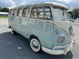 1974 Volkswagen Bus/Vanagon 21 Window – Brazilian full