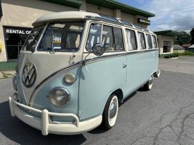 1974 Volkswagen Bus/Vanagon 21 Window – Brazilian