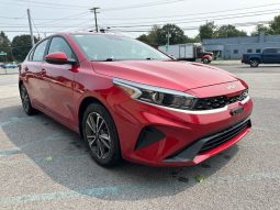 2022 Kia Forte LXS full