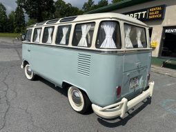 1974 Volkswagen Bus/Vanagon 21 Window – Brazilian full