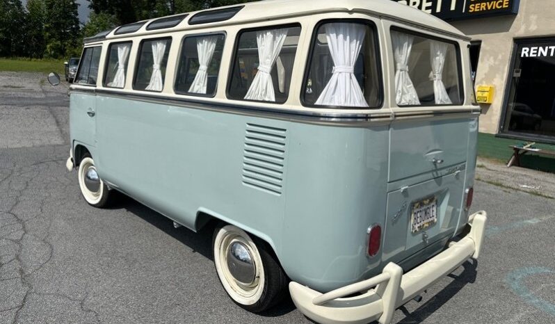 1974 Volkswagen Bus/Vanagon 21 Window – Brazilian full