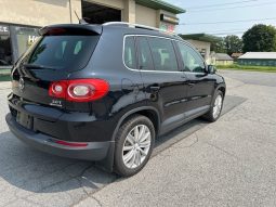 2011 Volkswagen Tiguan S 4Motion full