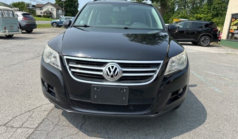 2011 Volkswagen Tiguan S 4Motion full